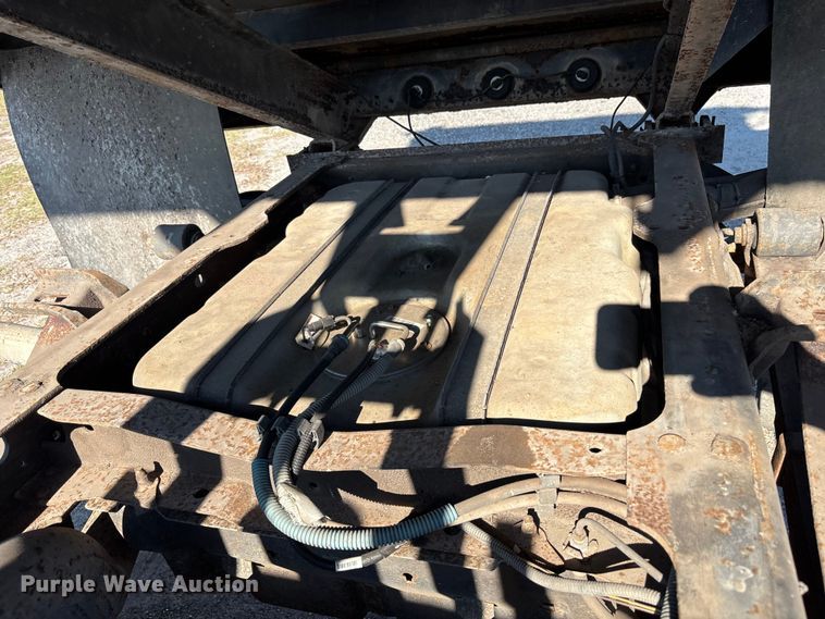 image for item DU0426 2006 Ford F450 Super Duty dump truck