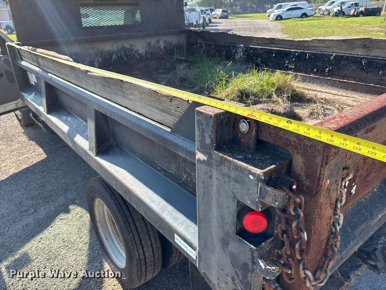 image for item DU0426 2006 Ford F450 Super Duty dump truck