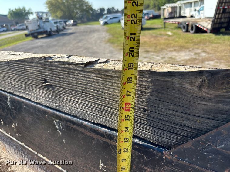 image for item DU0426 2006 Ford F450 Super Duty dump truck