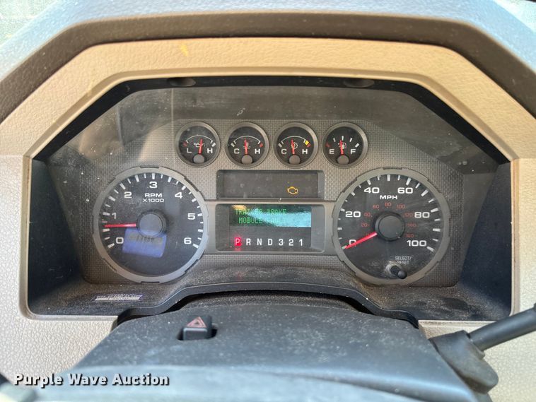 image for item DU0427 2008 Ford F250 Super Duty XL pickup truck