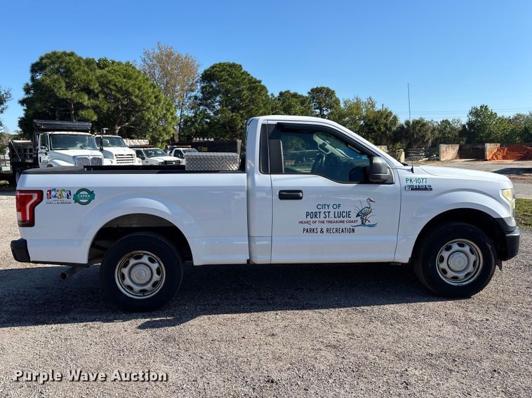 image for item DU0428 2015 Ford F150 XL pickup truck