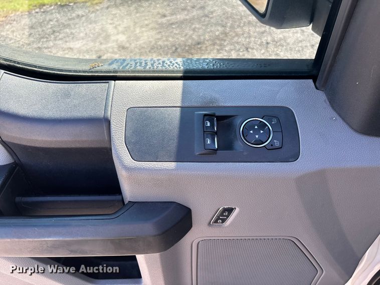 image for item DU0428 2015 Ford F150 XL pickup truck