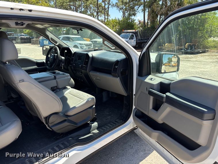 image for item DU0429 2016 Ford F150 XL Ext. Cab pickup truck