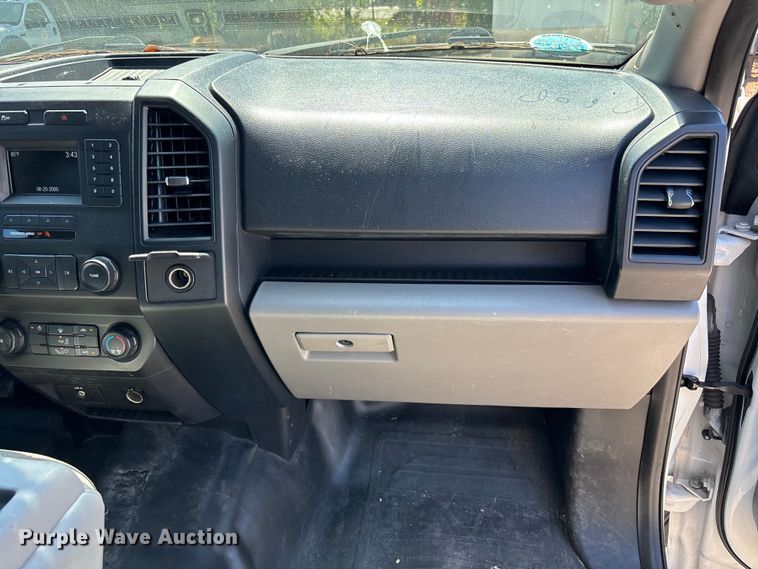 image for item DU0429 2016 Ford F150 XL Ext. Cab pickup truck