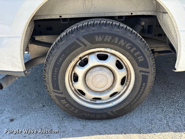 image for item DU0429 2016 Ford F150 XL Ext. Cab pickup truck