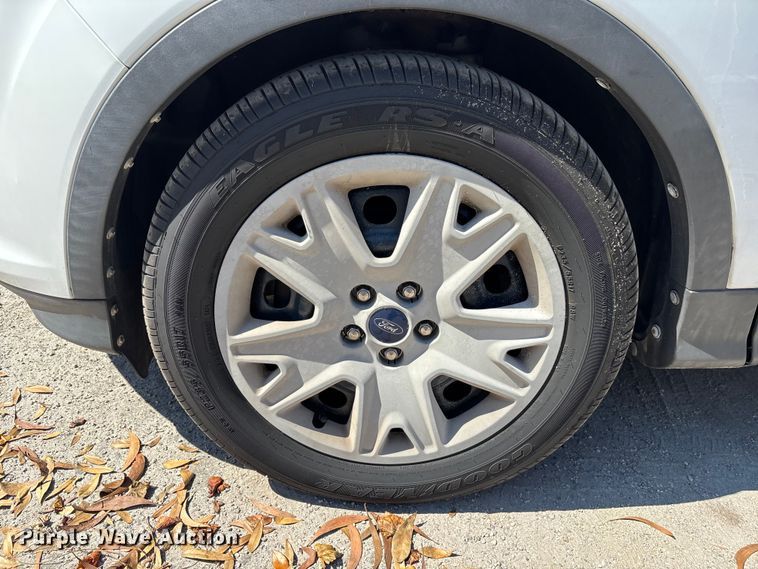 image for item DU0430 2014 Ford Escape SUV