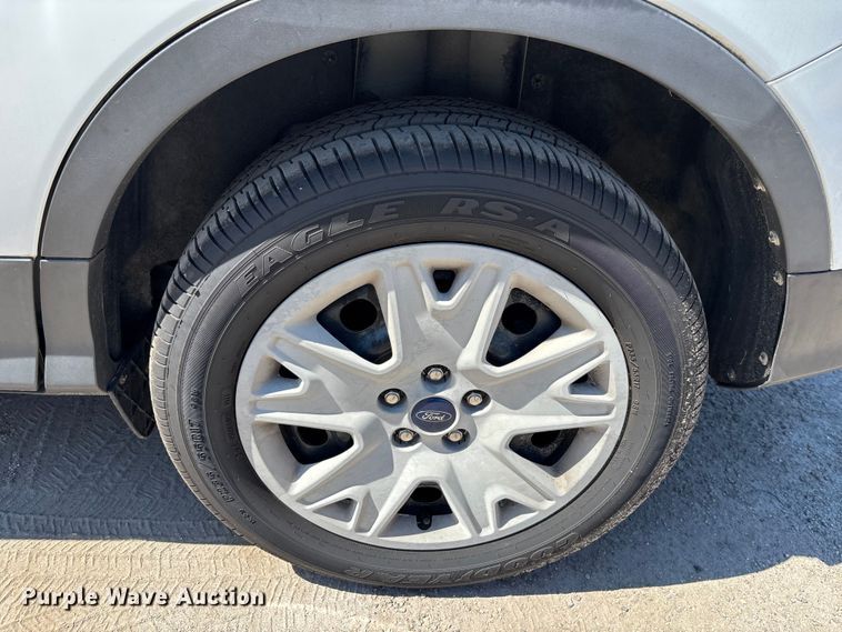 image for item DU0430 2014 Ford Escape SUV