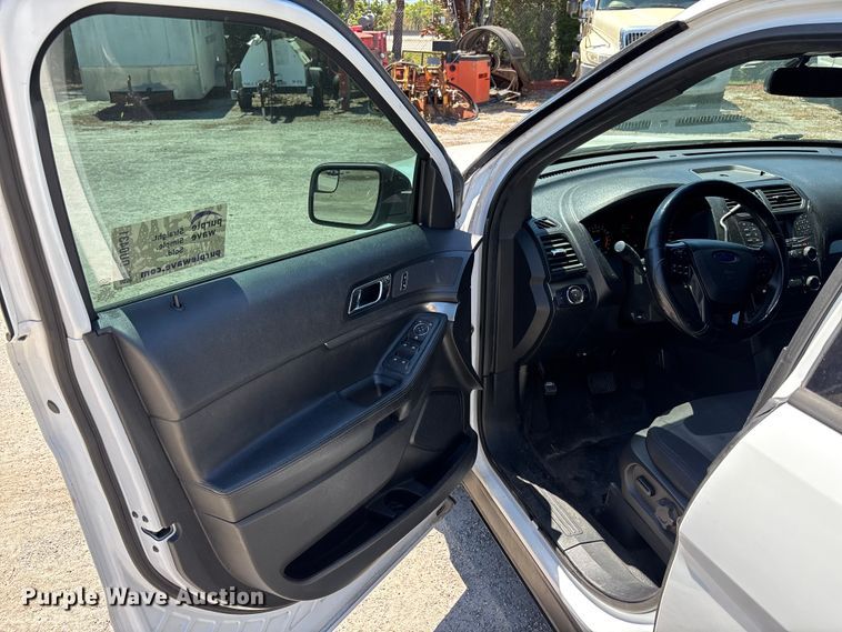 image for item DU0431 2018 Ford Explorer Police SUV