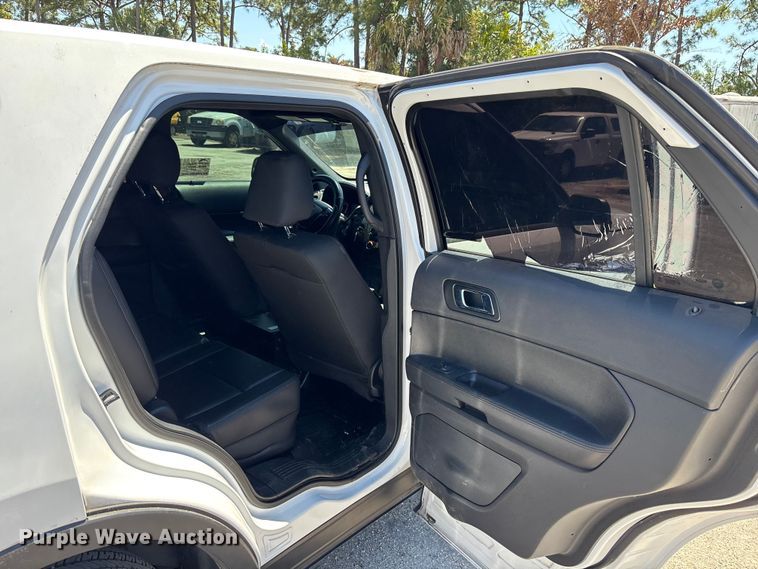 image for item DU0431 2018 Ford Explorer Police SUV