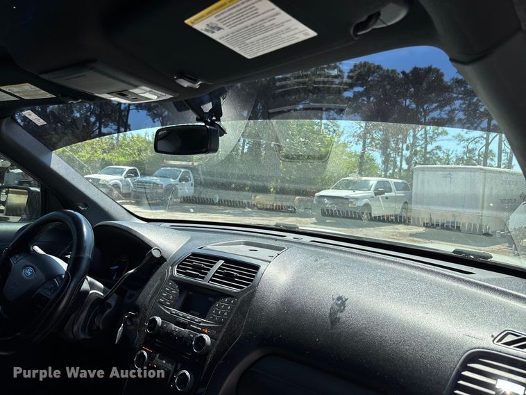 image for item DU0431 2018 Ford Explorer Police SUV