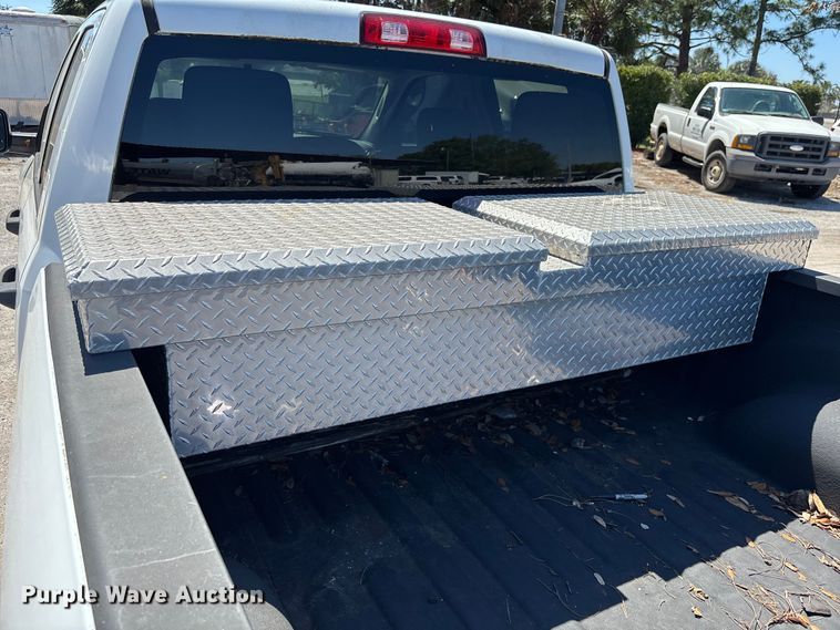 image for item DU0433 2015 RAM 1500 Tradesman Ext. Cab pickup truck