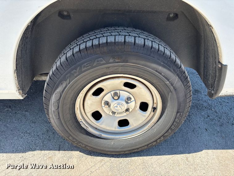 image for item DU0433 2015 RAM 1500 Tradesman Ext. Cab pickup truck