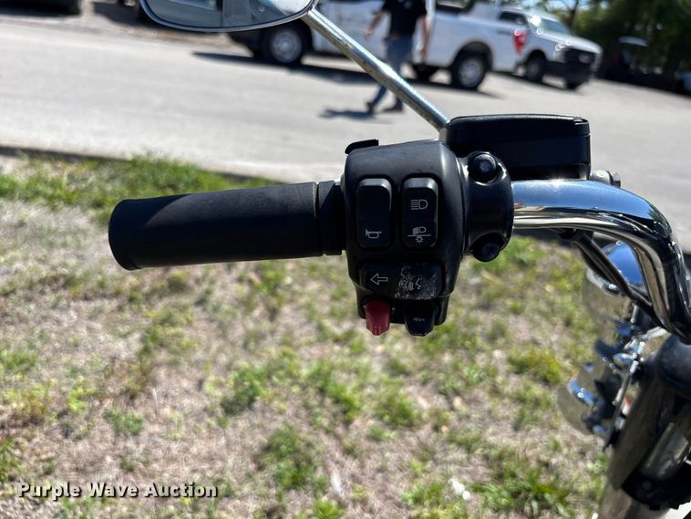 image for item DU0435 2018 Harley-Davidson Road King Police motorcycle