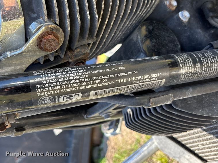 image for item DU0435 2018 Harley-Davidson Road King Police motorcycle