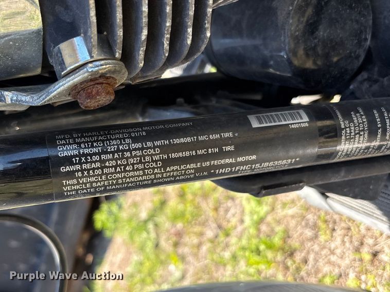 image for item DU0435 2018 Harley-Davidson Road King Police motorcycle