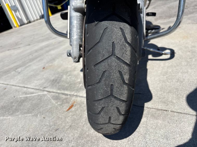 image for item DU0436 2018 Harley-Davidson Road King Police motorcycle