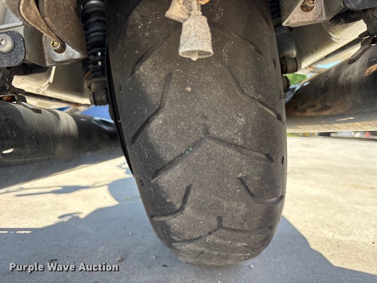 image for item DU0436 2018 Harley-Davidson Road King Police motorcycle