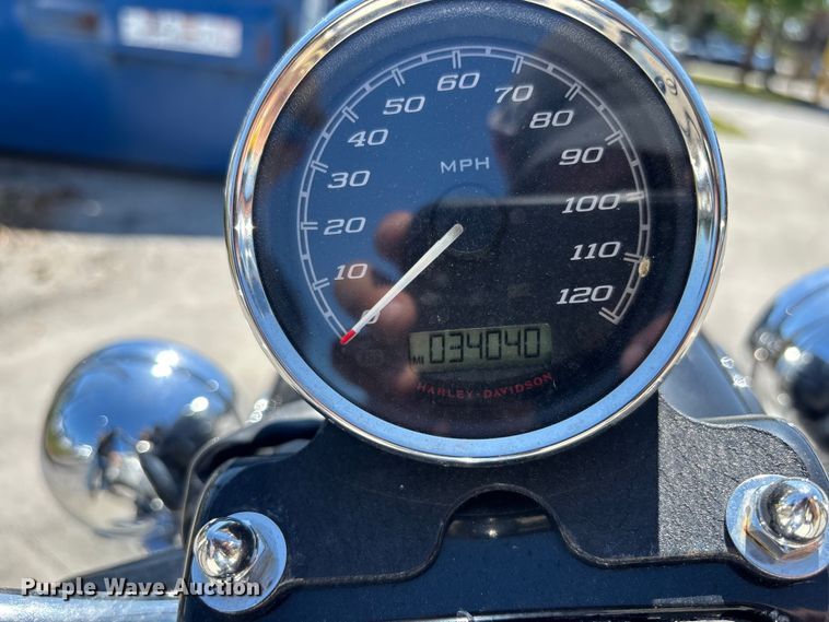 image for item DU0436 2018 Harley-Davidson Road King Police motorcycle