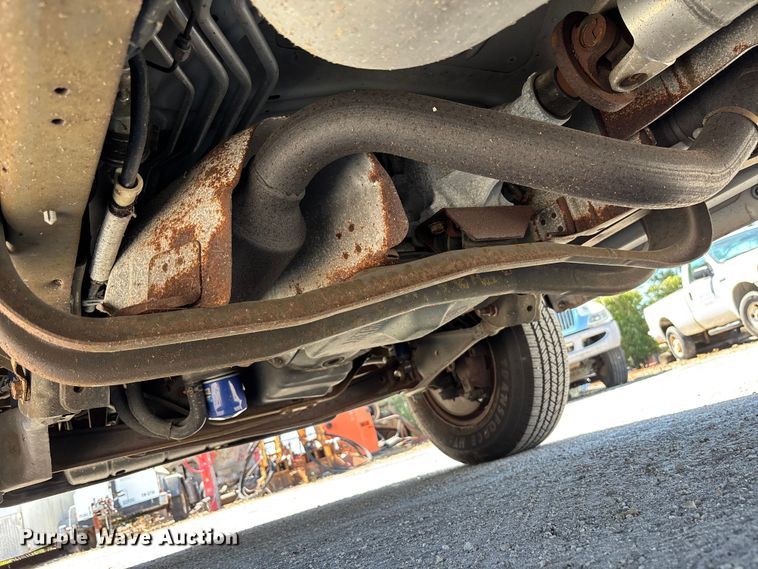 image for item DU0437 2008 Ford E350 XL van