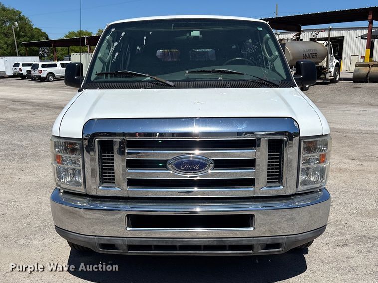 image for item DU0437 2008 Ford E350 XL van