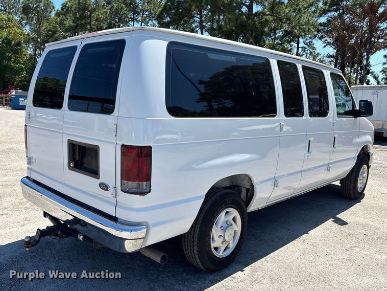 image for item DU0437 2008 Ford E350 XL van