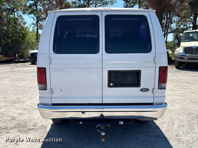 image for item DU0437 2008 Ford E350 XL van