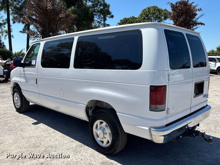 image for item DU0437 2008 Ford E350 XL van