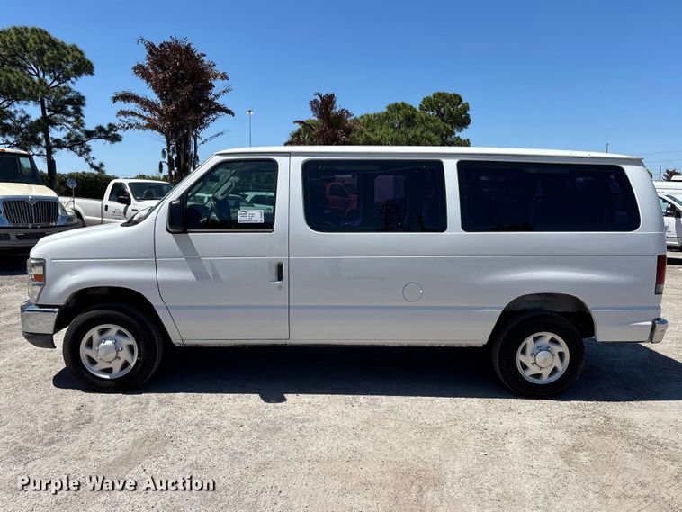 image for item DU0437 2008 Ford E350 XL van