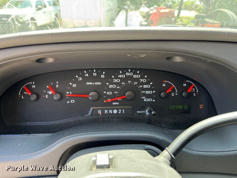 image for item DU0437 2008 Ford E350 XL van