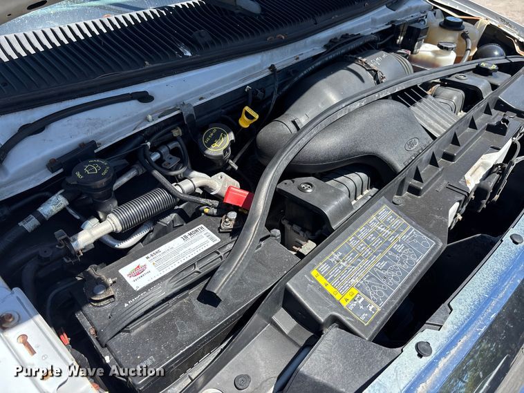 image for item DU0437 2008 Ford E350 XL van