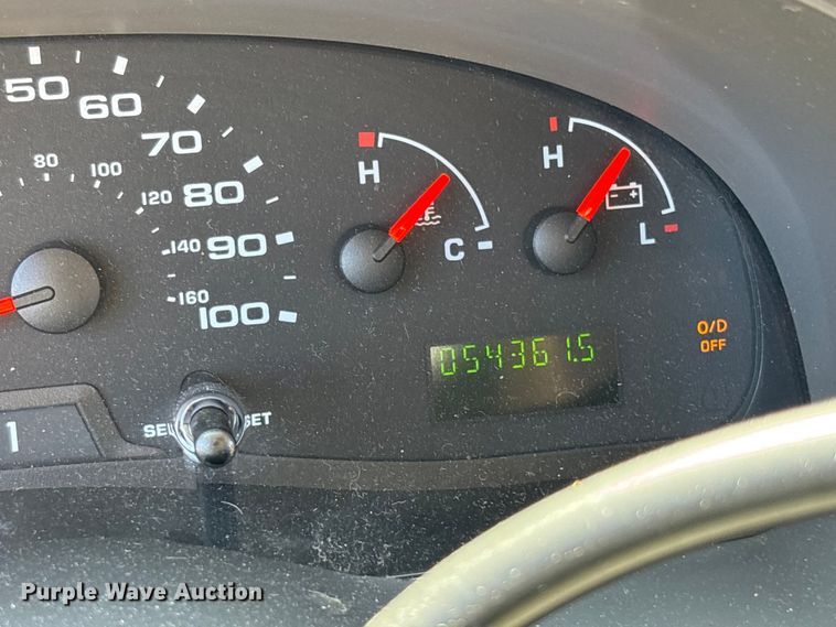 image for item DU0437 2008 Ford E350 XL van