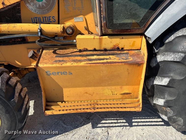 image for item DU0440 1999 Case 580 SUPER L backhoe