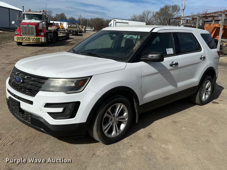 image for item DV0853 2016 Ford Explorer Police Interceptor SUV