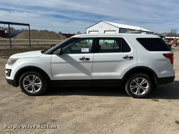 image for item DV0853 2016 Ford Explorer Police Interceptor SUV
