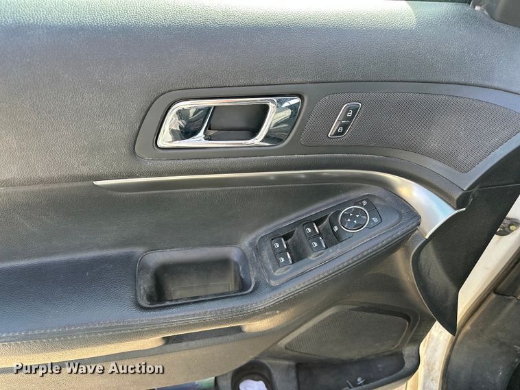 image for item DV0853 2016 Ford Explorer Police Interceptor SUV