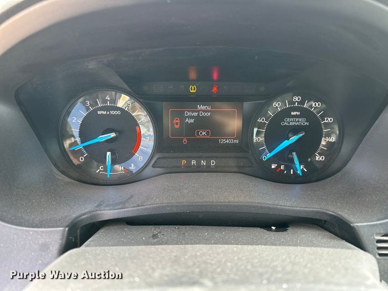 image for item DV0853 2016 Ford Explorer Police Interceptor SUV