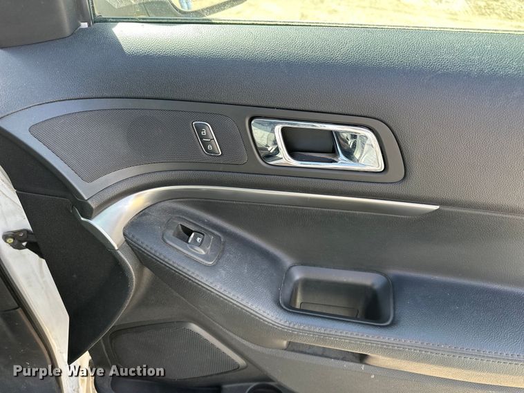 image for item DV0853 2016 Ford Explorer Police Interceptor SUV