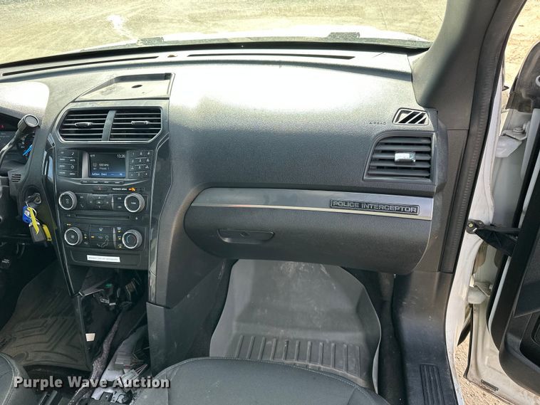 image for item DV0853 2016 Ford Explorer Police Interceptor SUV