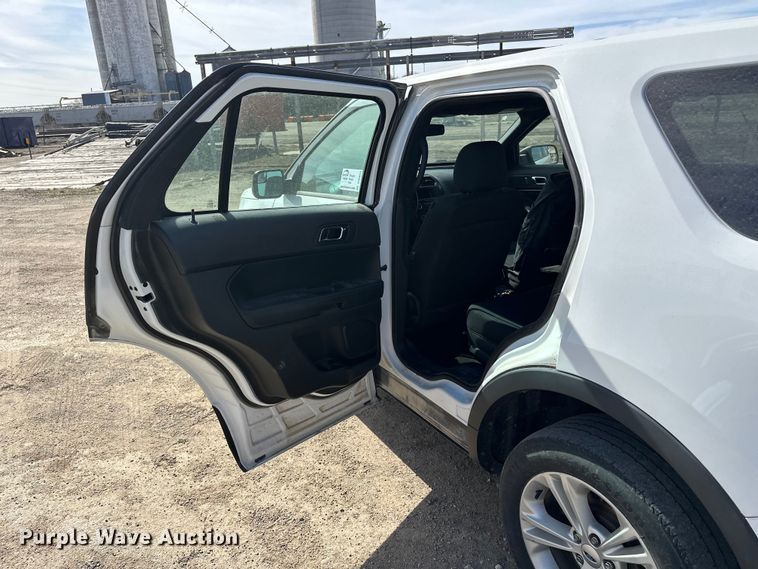 image for item DV0853 2016 Ford Explorer Police Interceptor SUV