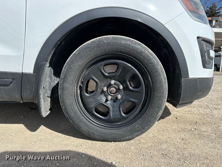 image for item DV0853 2016 Ford Explorer Police Interceptor SUV