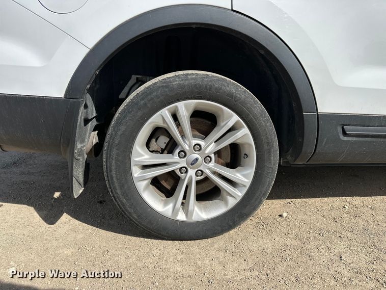 image for item DV0853 2016 Ford Explorer Police Interceptor SUV