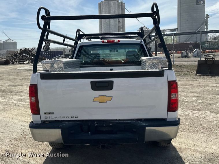 image for item DV0854 2011 Chevrolet Silverado 1500 Ext. Cab pickup truck