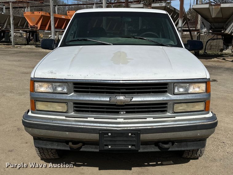 image for item DV0855 1997 Chevrolet K1500 Ext. Cab pickup truck