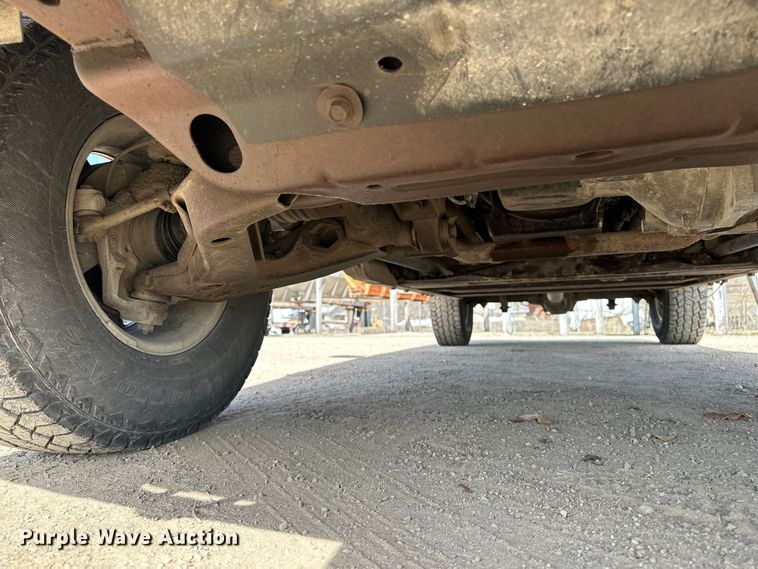 image for item DV0855 1997 Chevrolet K1500 Ext. Cab pickup truck