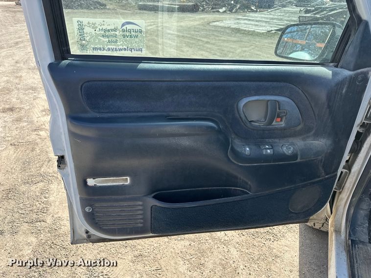 image for item DV0855 1997 Chevrolet K1500 Ext. Cab pickup truck