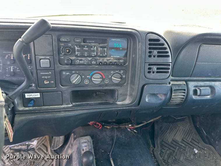 image for item DV0855 1997 Chevrolet K1500 Ext. Cab pickup truck