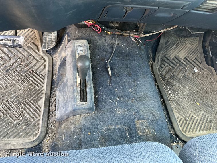 image for item DV0855 1997 Chevrolet K1500 Ext. Cab pickup truck