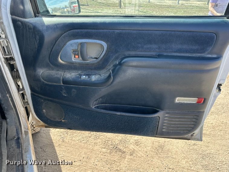 image for item DV0855 1997 Chevrolet K1500 Ext. Cab pickup truck