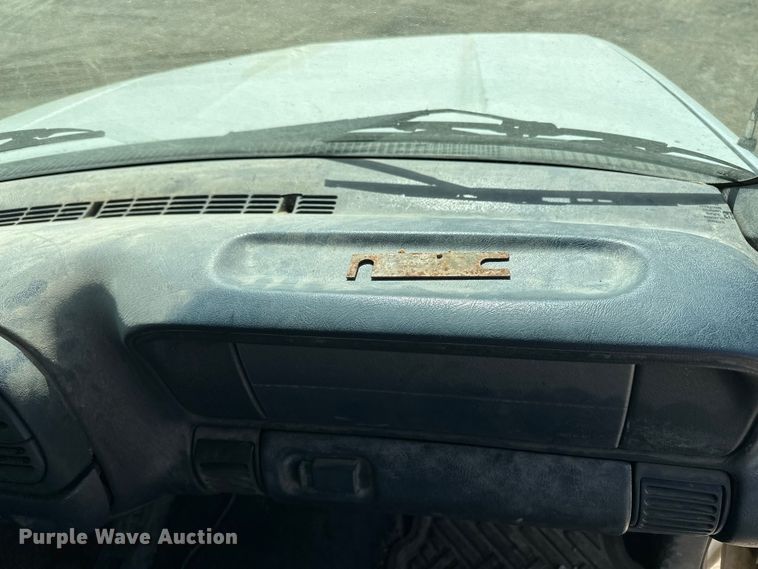 image for item DV0855 1997 Chevrolet K1500 Ext. Cab pickup truck