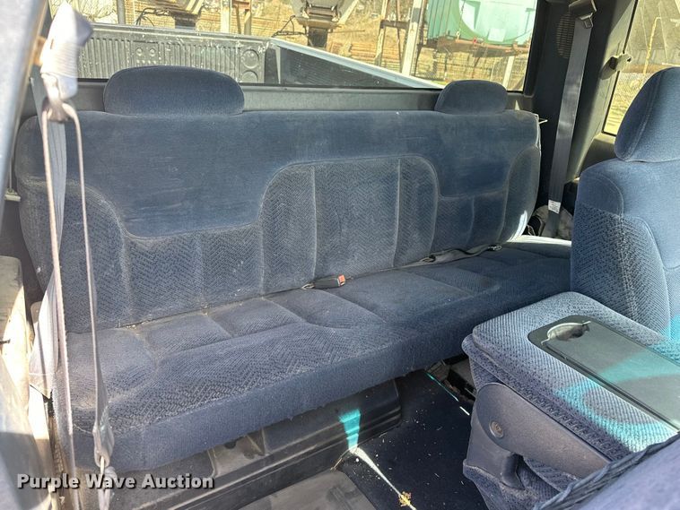 image for item DV0855 1997 Chevrolet K1500 Ext. Cab pickup truck